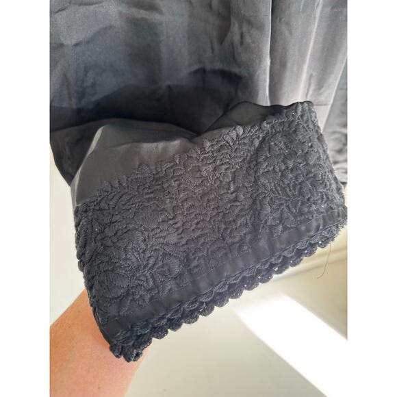 Sister Mary Women's Pull On Wide Leg Lace Hem Pants Black Small - Picture 6 of 10